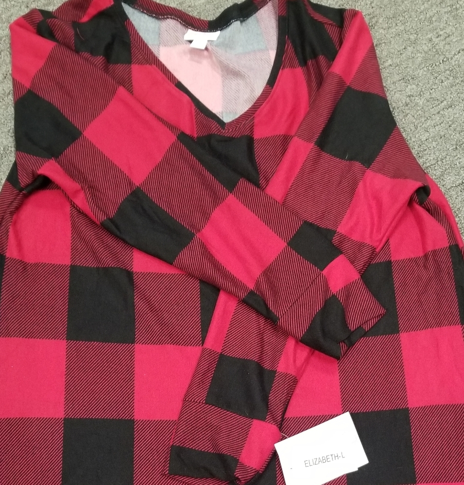 NWT Lularoe Elizabeth super soft material!!!